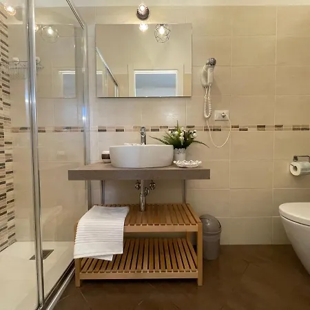 Porta Croce Pensión Florencia