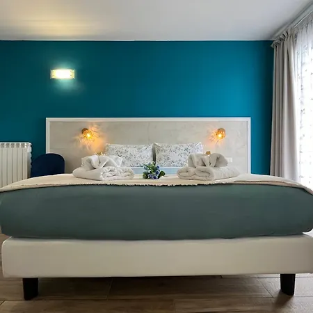 Porta Croce Guest house